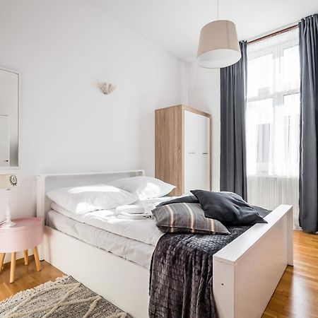 Apartment Krakowska City Center Wawelofts מראה חיצוני תמונה